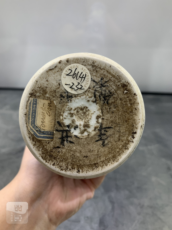 明崇祯青花淡描梅竹花鸟纹筒瓶 - 图7